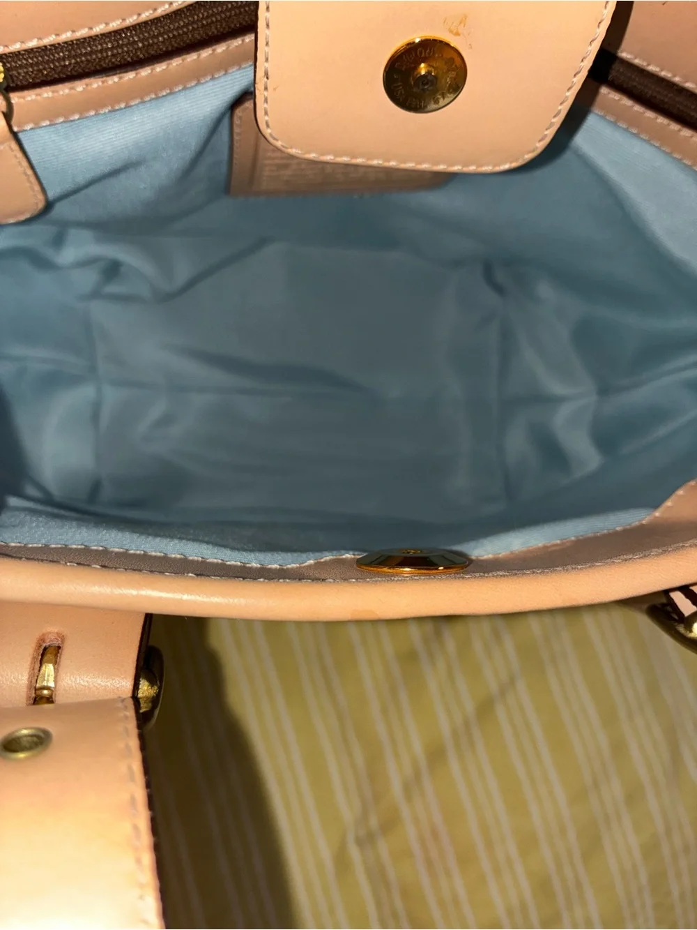 Coach Pebbled Signature  Straw Tote in Beige/Tan